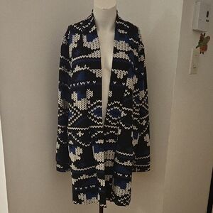 Esprit Black and White Patterned Sweater